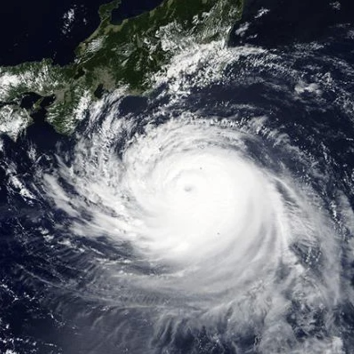 台風接近中🌀